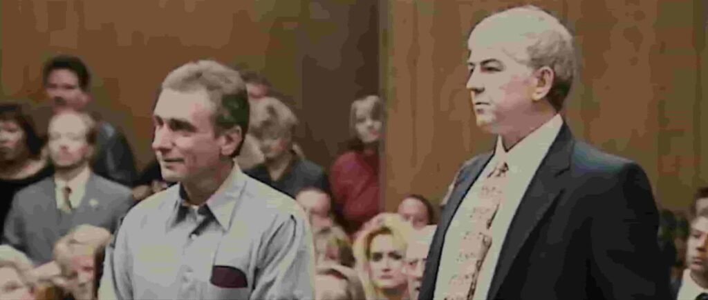 Recensione - The Innocent Man - Innocente - blog Il Biondino della Spider Rossa - Agenzia Corte&Media - Denis Fritz - Ronnie Williamson-min