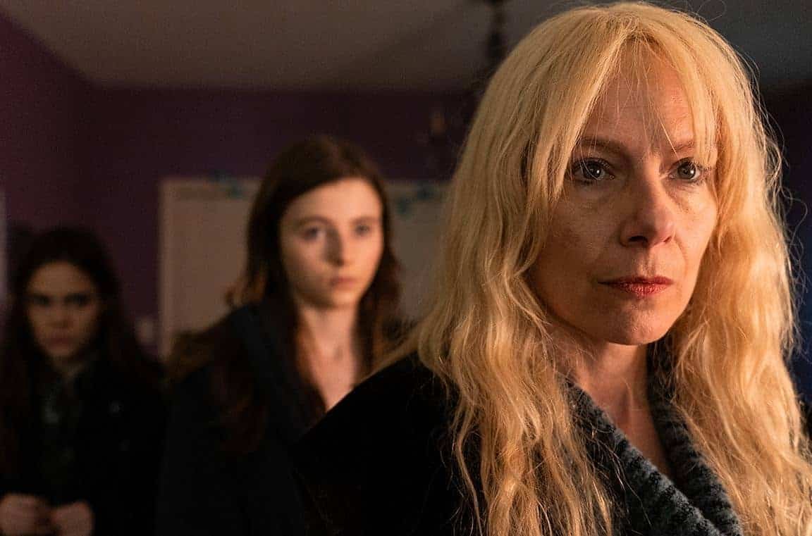 Lost-girls - film thriller - scena del film con Mari Gilbert - magazine ilbiondino.org - ProsMedia - Agenzia Corte&Media---