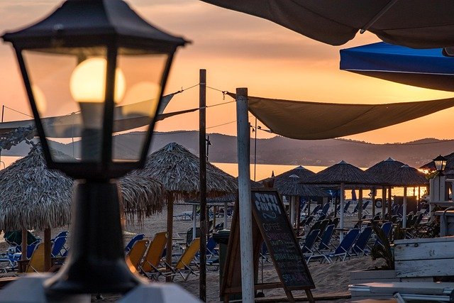 BravoTurismo - Foto di Stevan Aksentijevic da Pixabay - stevanaksentijevic-greece-4578928_640