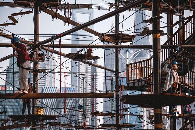 Illusioni Cadute - Inganno - Foto di astarlondon da Pixabay - astarlondon-london-scaffolding-7387256_640
